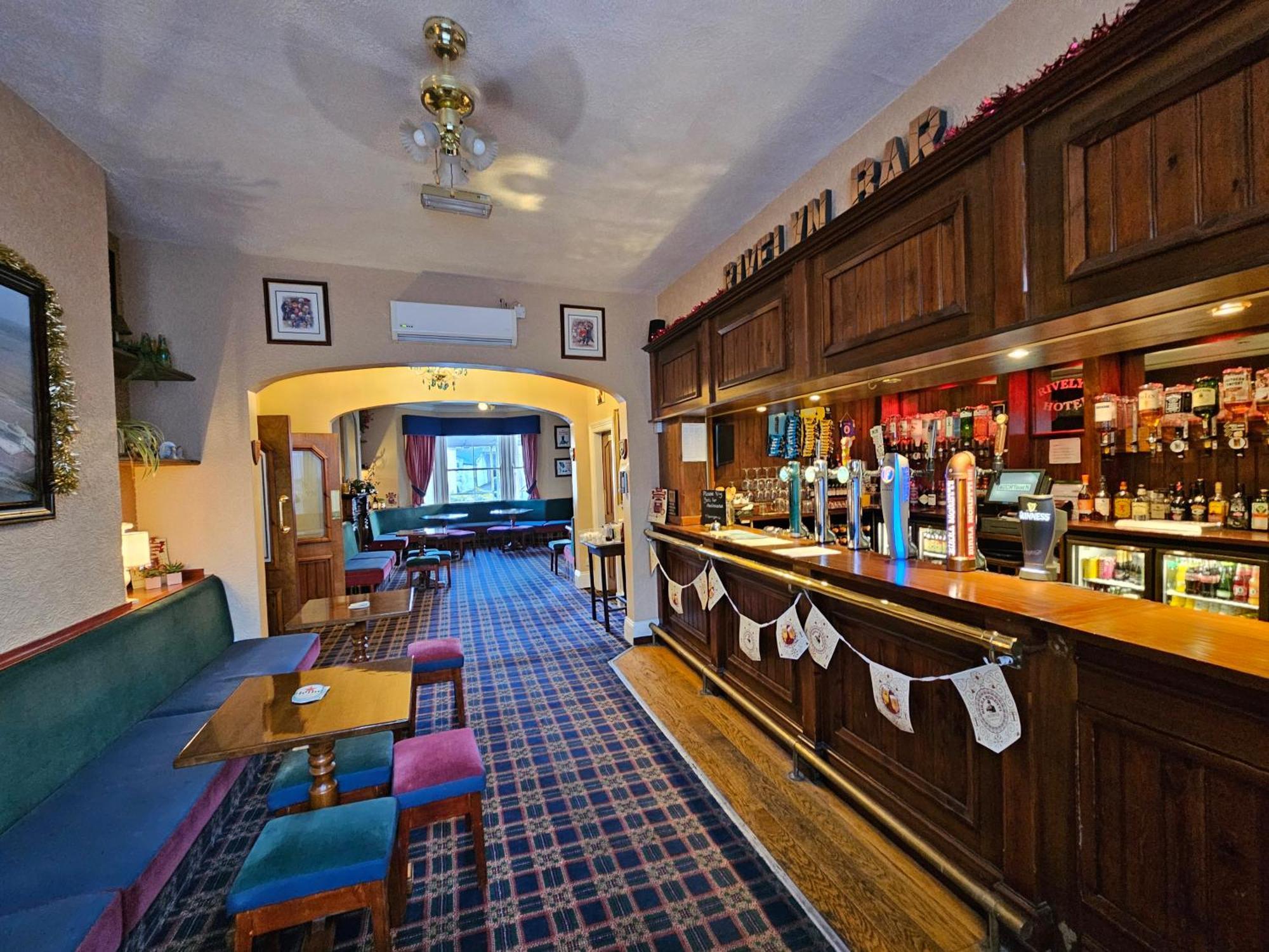 Rivelyn Hotel Bar & Restaurant Scarborough Exterior photo